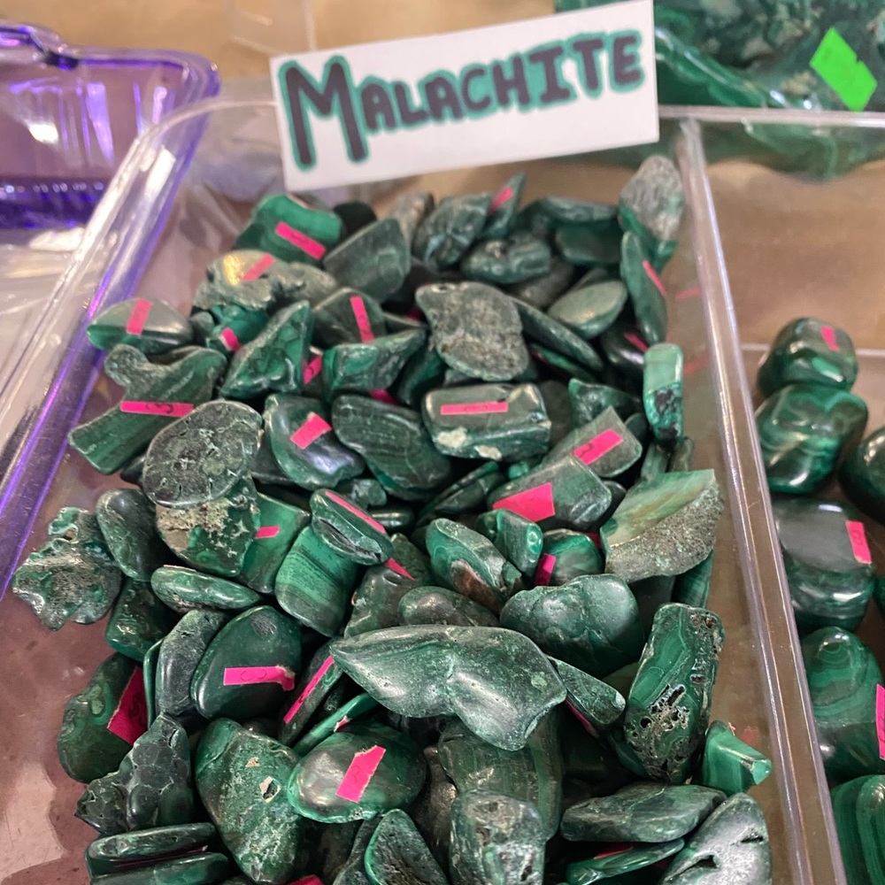 malachite chips